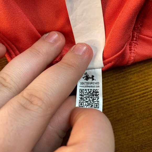 Under Armour Fitted women’s Sports Bra size Medium Pink Black - Picture 5 of 9